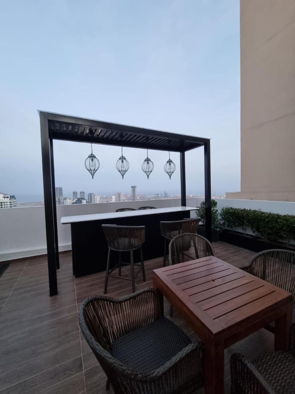 Tri-zen Apartment, Tower 02, 38f, A3 & A5 Apartment Colombo