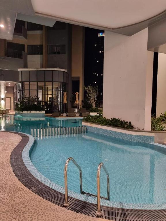 Tri-zen Apartment, Tower 02, 38f, A3 & A5 شقة *