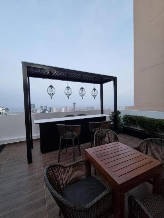 Tri-zen Apartment, Tower 02, 38f, A3 & A5 Apartment *
